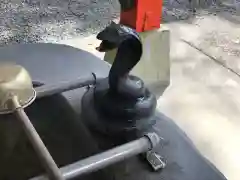 八幡神社の手水