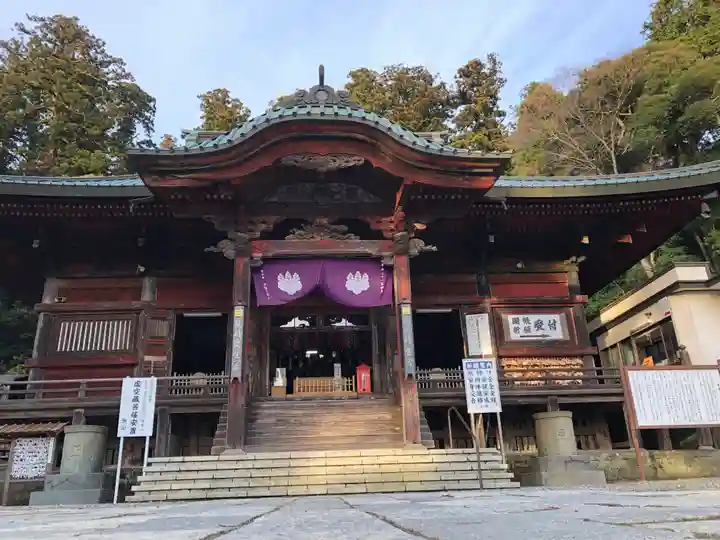 清澄寺の本殿・本堂