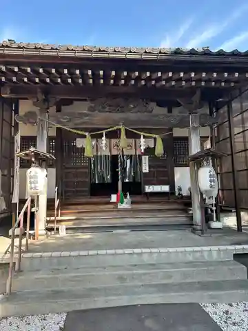 八幡神社の本殿・本堂