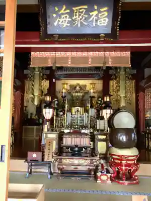 放生寺の本殿・本堂