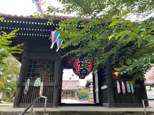 如宝寺の山門