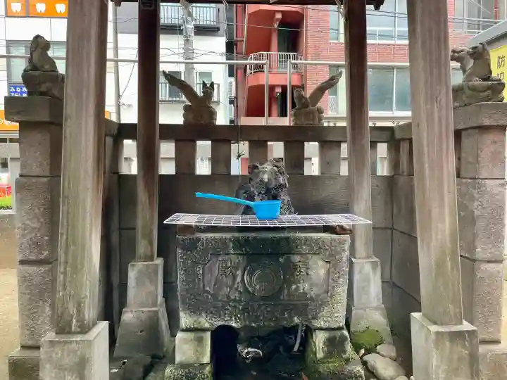 千種稲荷神社の手水舎