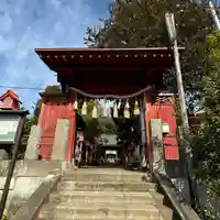 平出雷電神社の山門・神門