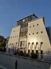 八津御嶽神社の建物その他