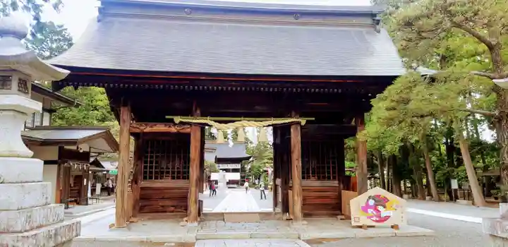 甲斐國一宮 浅間神社の山門・神門