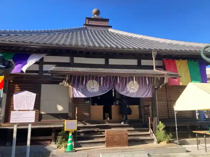 成田山 薬師堂(旧本堂)の{uncategorized: "未分類", other: "その他", undefined: "問題あり", building: "その他建物", grave: "お墓", sacred_gate: "鳥居", guardian: "狛犬", statue: "像", buddha: "仏像", history: "歴史", nature: "自然", garden: "庭園", animal: "動物", pagoda: "塔", temizu: "手水舎", mountain_gate: "山門・神門", sanctuary: "本殿・本堂", subordinate: "末社・摂社", art: "芸術", scenery: "景色", jizo: "地蔵", ema: "絵馬", goshuin: "御朱印", omikuji: "おみくじ", items: "授与品その他", amulet: "お守り", goshuincho: "御朱印帳", eats: "食事", festival: "お祭り", votive_dance: "神楽", shichigosan: "七五三参", wedding: "結婚式", experience: "体験その他", initially: "初詣", around: "周辺", anti_infection: "感染症対策"}
