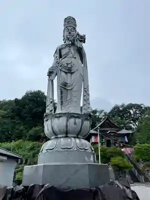 埼玉厄除け開運大師・龍泉寺（切り絵御朱印発祥の寺）(埼玉県)