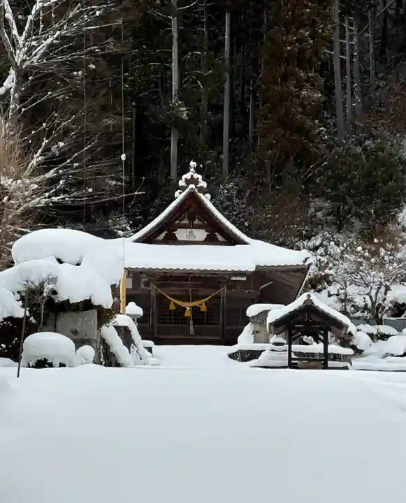 東長田大歳神社の本殿・本堂