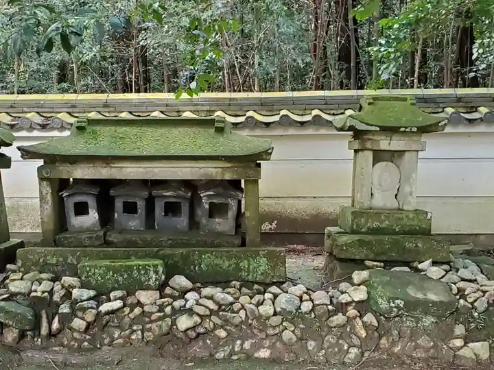 八雲社の末社・摂社