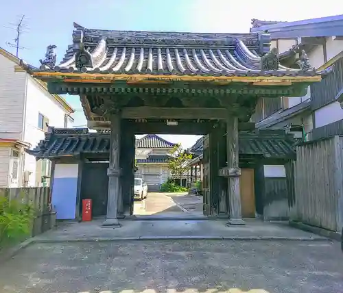 唯法寺の山門・神門