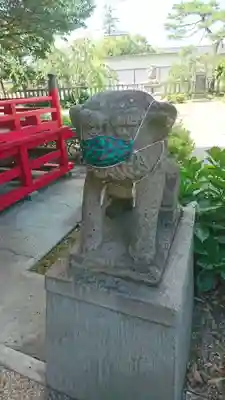 神明社の狛犬
