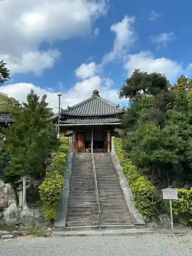 法隆寺 西円堂の{uncategorized: "未分類", other: "その他", undefined: "問題あり", building: "その他建物", grave: "お墓", sacred_gate: "鳥居", guardian: "狛犬", statue: "像", buddha: "仏像", history: "歴史", nature: "自然", garden: "庭園", animal: "動物", pagoda: "塔", temizu: "手水舎", mountain_gate: "山門・神門", sanctuary: "本殿・本堂", subordinate: "末社・摂社", art: "芸術", scenery: "景色", jizo: "地蔵", ema: "絵馬", goshuin: "御朱印", omikuji: "おみくじ", items: "授与品その他", amulet: "お守り", goshuincho: "御朱印帳", eats: "食事", festival: "お祭り", votive_dance: "神楽", shichigosan: "七五三参", wedding: "結婚式", experience: "体験その他", initially: "初詣", around: "周辺", anti_infection: "感染症対策"}