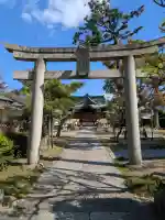 素盞嗚神社の{uncategorized: "未分類", other: "その他", undefined: "問題あり", building: "その他建物", grave: "お墓", sacred_gate: "鳥居", guardian: "狛犬", statue: "像", buddha: "仏像", history: "歴史", nature: "自然", garden: "庭園", animal: "動物", pagoda: "塔", temizu: "手水舎", mountain_gate: "山門・神門", sanctuary: "本殿・本堂", subordinate: "末社・摂社", art: "芸術", scenery: "景色", jizo: "地蔵", ema: "絵馬", goshuin: "御朱印", omikuji: "おみくじ", items: "授与品その他", amulet: "お守り", goshuincho: "御朱印帳", eats: "食事", festival: "お祭り", votive_dance: "神楽", shichigosan: "七五三参", wedding: "結婚式", experience: "体験その他", initially: "初詣", around: "周辺", anti_infection: "感染症対策"}