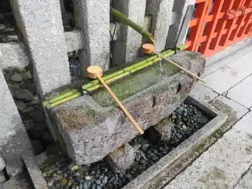 賀茂御祖神社（下鴨神社）の手水舎