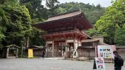 日吉大社の{uncategorized: "未分類", other: "その他", undefined: "問題あり", building: "その他建物", grave: "お墓", sacred_gate: "鳥居", guardian: "狛犬", statue: "像", buddha: "仏像", history: "歴史", nature: "自然", garden: "庭園", animal: "動物", pagoda: "塔", temizu: "手水舎", mountain_gate: "山門・神門", sanctuary: "本殿・本堂", subordinate: "末社・摂社", art: "芸術", scenery: "景色", jizo: "地蔵", ema: "絵馬", goshuin: "御朱印", omikuji: "おみくじ", items: "授与品その他", amulet: "お守り", goshuincho: "御朱印帳", eats: "食事", festival: "お祭り", votive_dance: "神楽", shichigosan: "七五三参", wedding: "結婚式", experience: "体験その他", initially: "初詣", around: "周辺", anti_infection: "感染症対策"}