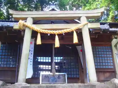 竹折武並神社の鳥居