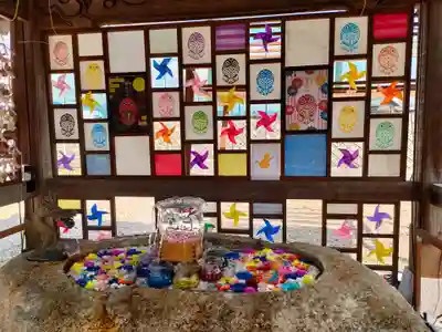 金井神社の手水舎