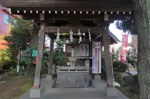 大島稲荷神社の手水