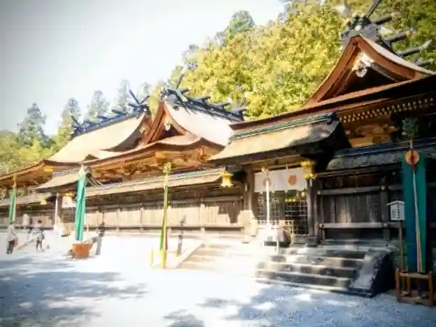 熊野本宮大社の{uncategorized: "未分類", other: "その他", undefined: "問題あり", building: "その他建物", grave: "お墓", sacred_gate: "鳥居", guardian: "狛犬", statue: "像", buddha: "仏像", history: "歴史", nature: "自然", garden: "庭園", animal: "動物", pagoda: "塔", temizu: "手水舎", mountain_gate: "山門・神門", sanctuary: "本殿・本堂", subordinate: "末社・摂社", art: "芸術", scenery: "景色", jizo: "地蔵", ema: "絵馬", goshuin: "御朱印", omikuji: "おみくじ", items: "授与品その他", amulet: "お守り", goshuincho: "御朱印帳", eats: "食事", festival: "お祭り", votive_dance: "神楽", shichigosan: "七五三参", wedding: "結婚式", experience: "体験その他", initially: "初詣", around: "周辺", anti_infection: "感染症対策"}