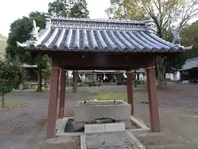 白峰宮の手水舎