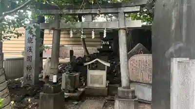 花園神社の末社・摂社