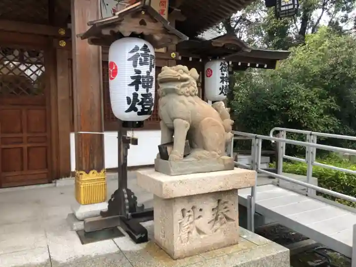 伊和志津神社の狛犬