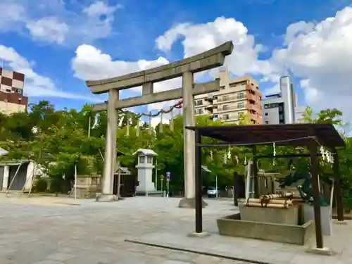 難波大社　生國魂神社の鳥居