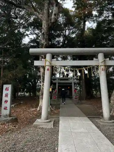息栖神社の{uncategorized: "未分類", other: "その他", undefined: "問題あり", building: "その他建物", grave: "お墓", sacred_gate: "鳥居", guardian: "狛犬", statue: "像", buddha: "仏像", history: "歴史", nature: "自然", garden: "庭園", animal: "動物", pagoda: "塔", temizu: "手水舎", mountain_gate: "山門・神門", sanctuary: "本殿・本堂", subordinate: "末社・摂社", art: "芸術", scenery: "景色", jizo: "地蔵", ema: "絵馬", goshuin: "御朱印", omikuji: "おみくじ", items: "授与品その他", amulet: "お守り", goshuincho: "御朱印帳", eats: "食事", festival: "お祭り", votive_dance: "神楽", shichigosan: "七五三参", wedding: "結婚式", experience: "体験その他", initially: "初詣", around: "周辺", anti_infection: "感染症対策"}