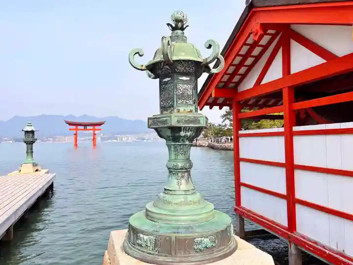 厳島神社(広島県)