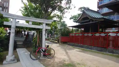 押切稲荷神社の鳥居