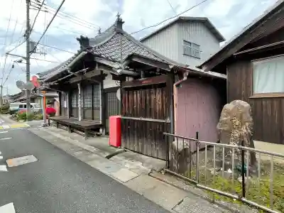 深川地蔵堂の{uncategorized: "未分類", other: "その他", undefined: "問題あり", building: "その他建物", grave: "お墓", sacred_gate: "鳥居", guardian: "狛犬", statue: "像", buddha: "仏像", history: "歴史", nature: "自然", garden: "庭園", animal: "動物", pagoda: "塔", temizu: "手水舎", mountain_gate: "山門・神門", sanctuary: "本殿・本堂", subordinate: "末社・摂社", art: "芸術", scenery: "景色", jizo: "地蔵", ema: "絵馬", goshuin: "御朱印", omikuji: "おみくじ", items: "授与品その他", amulet: "お守り", goshuincho: "御朱印帳", eats: "食事", festival: "お祭り", votive_dance: "神楽", shichigosan: "七五三参", wedding: "結婚式", experience: "体験その他", initially: "初詣", around: "周辺", anti_infection: "感染症対策"}