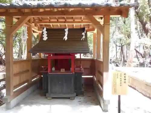 諏訪八幡神社の末社