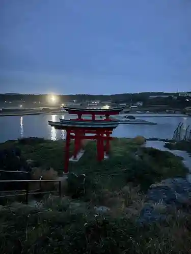 弁天島の厳島神社(青森県)