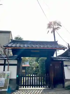 金光寺の山門・神門