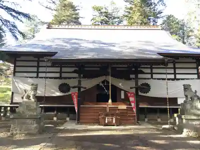 上田招魂社の本殿・本堂