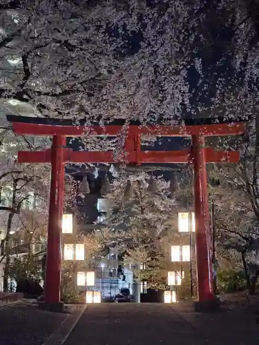 榴岡天満宮の{uncategorized: "未分類", other: "その他", undefined: "問題あり", building: "その他建物", grave: "お墓", sacred_gate: "鳥居", guardian: "狛犬", statue: "像", buddha: "仏像", history: "歴史", nature: "自然", garden: "庭園", animal: "動物", pagoda: "塔", temizu: "手水舎", mountain_gate: "山門・神門", sanctuary: "本殿・本堂", subordinate: "末社・摂社", art: "芸術", scenery: "景色", jizo: "地蔵", ema: "絵馬", goshuin: "御朱印", omikuji: "おみくじ", items: "授与品その他", amulet: "お守り", goshuincho: "御朱印帳", eats: "食事", festival: "お祭り", votive_dance: "神楽", shichigosan: "七五三参", wedding: "結婚式", experience: "体験その他", initially: "初詣", around: "周辺", anti_infection: "感染症対策"}