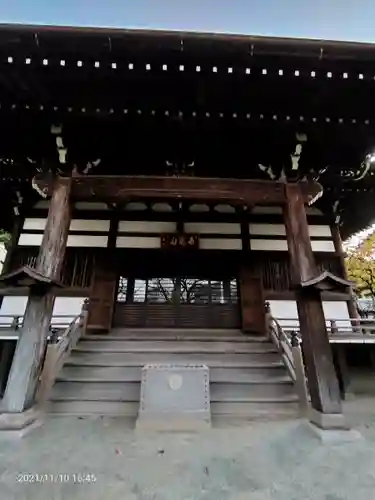 無量寺の本殿・本堂