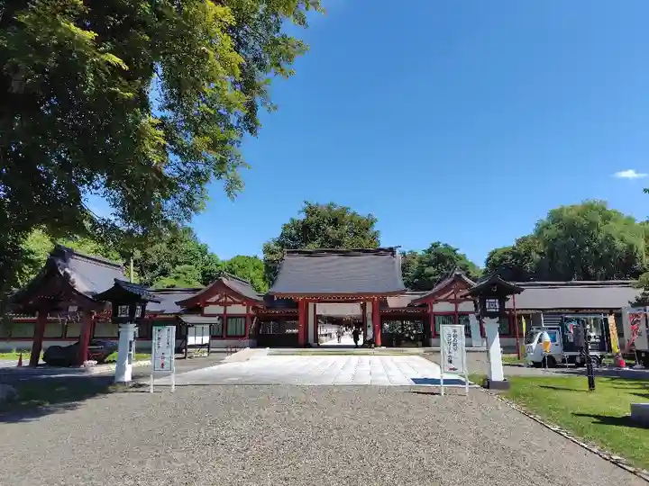 北海道護國神社の山門・神門