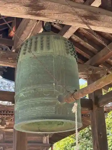 粉河寺の{uncategorized: "未分類", other: "その他", undefined: "問題あり", building: "その他建物", grave: "お墓", sacred_gate: "鳥居", guardian: "狛犬", statue: "像", buddha: "仏像", history: "歴史", nature: "自然", garden: "庭園", animal: "動物", pagoda: "塔", temizu: "手水舎", mountain_gate: "山門・神門", sanctuary: "本殿・本堂", subordinate: "末社・摂社", art: "芸術", scenery: "景色", jizo: "地蔵", ema: "絵馬", goshuin: "御朱印", omikuji: "おみくじ", items: "授与品その他", amulet: "お守り", goshuincho: "御朱印帳", eats: "食事", festival: "お祭り", votive_dance: "神楽", shichigosan: "七五三参", wedding: "結婚式", experience: "体験その他", initially: "初詣", around: "周辺", anti_infection: "感染症対策"}