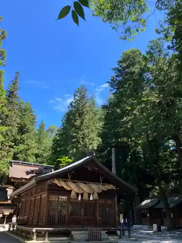 諏訪大社下社春宮(長野県)