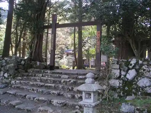 興聖寺の山門・神門