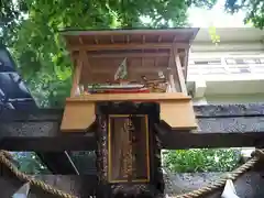 稲荷鬼王神社の本殿