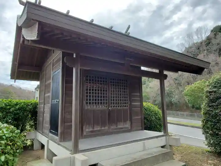 八柱神社の本殿・本堂