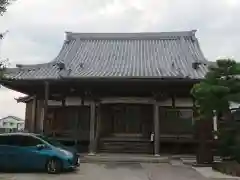 法信寺の本殿