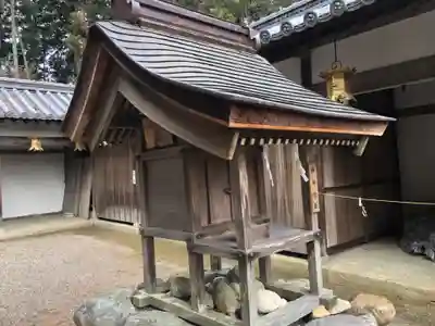 馬見岡綿向神社の末社・摂社