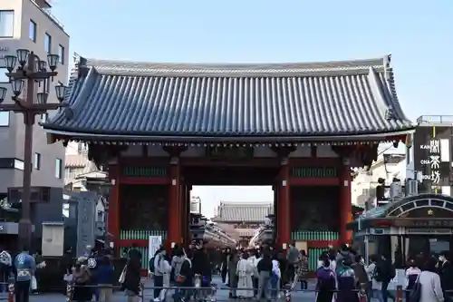 浅草寺の山門・神門