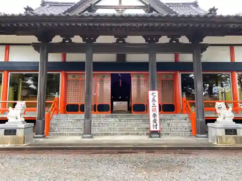 三宝荒神社の本殿