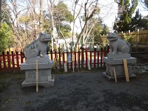 大江神社の狛犬