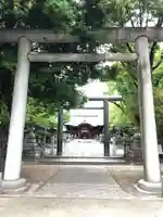溝旗神社(肇國神社)の鳥居