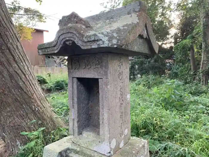 白山神社の建物その他